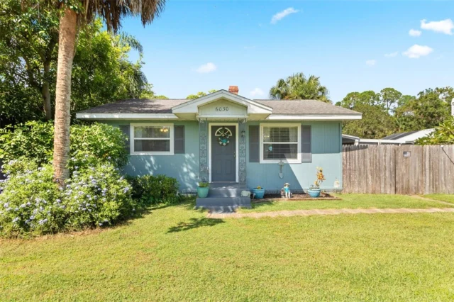 ✨ Price Improvement ✨

📍 6030 62nd St N, St. Petersburg, FL 33709
 🛏️ 2 Bedrooms
🛁 1 Bathroom
🏞️ 0.16 Acres
🐟 Pond View 
🏷️ Now $279,900

This home sustained no damage from Hurricanes Helene or Milton! It features vinyl floors, a bright living space, granite tile kitchen countertops, a fenced-in backyard, a screened-in lanai, 2 sheds (one with power & laundry), and more! Plus, a 2-year-old central AC for year-round comfort. All just 15 minutes from DTSP and the Gulf beaches! Move-in ready and waiting for you.

For more details about this home, please visit: https://view.spiro.media/6030_62nd_st_n-5118

Ready to call this lovely home yours? Reach out today to schedule your private showing! 🤗

Isabella Guarenghi, REALTOR®
📞: (215)-512-2022
📧: isabella@fischergrouptpa.com

#PriceImprovement #StPete #NoHurricaneDamage #PondView #RealEstate